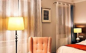 Excelsior Inn